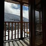 Lar Da Cima Hébergement de vacances