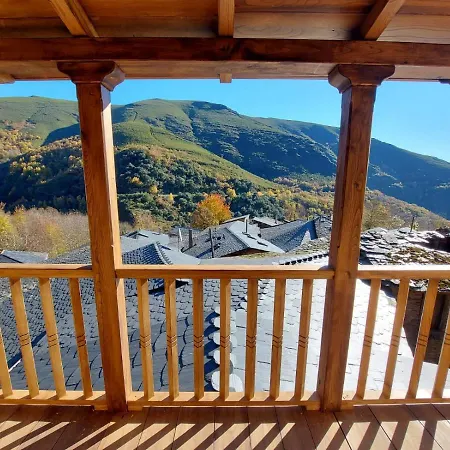 Lar Da Cima Holiday home Folgoso do Courel