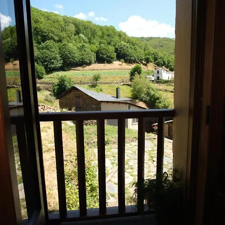 Holiday home Lar Da Cima Folgoso do Courel
