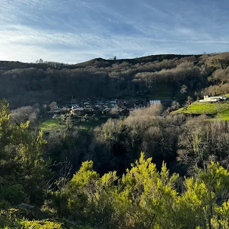 Lar Da Cima Holiday home Folgoso do Courel