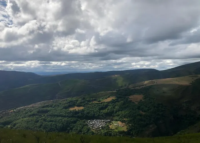 Lar Da Cima Nyaraló