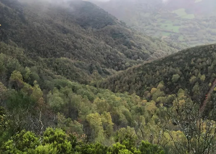Lar Da Cima Nyaraló Folgoso do Courel