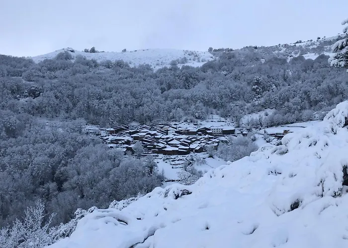 Lar Da Cima Nyaraló