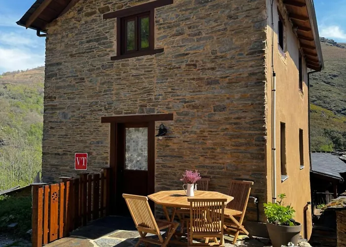 Lar Da Cima * Folgoso do Courel