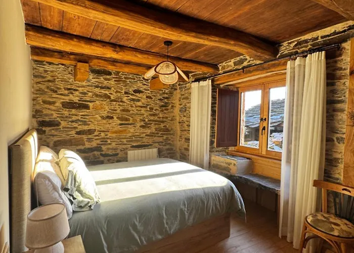 Lar Da Cima Folgoso do Courel