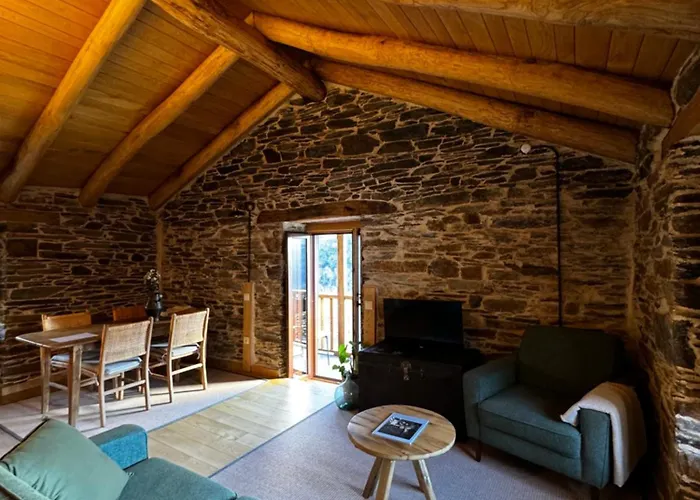 Lar Da Cima * Folgoso do Courel